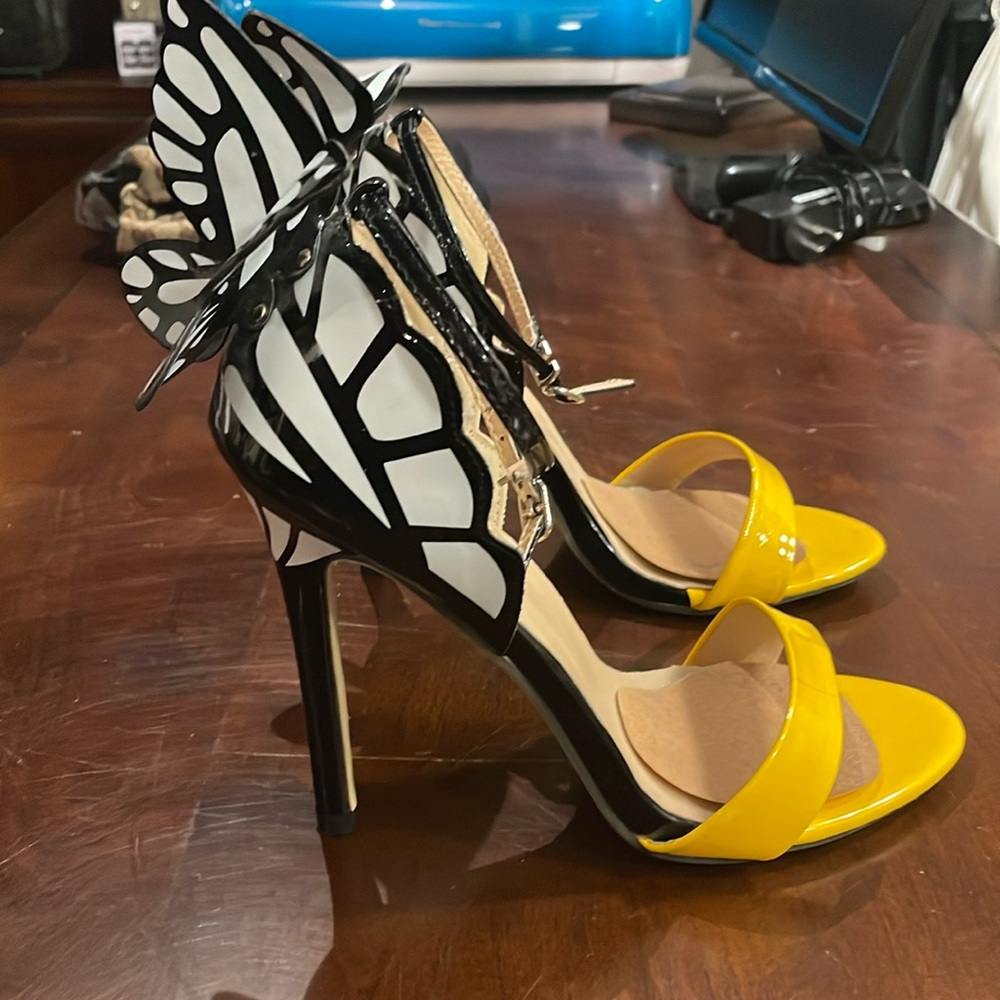 Butterfly heels 40/10